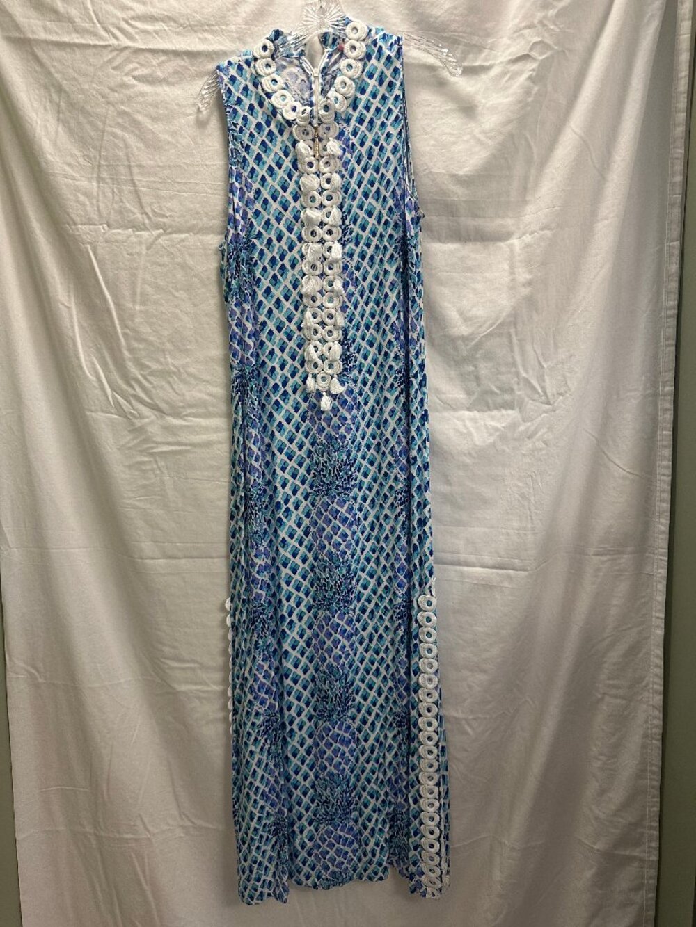 Lilly Pulitzer Jane Maxi Dress in Toe In Pineapple Print
